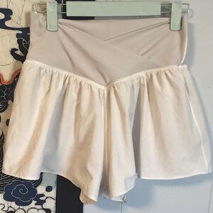 Offline by Aerie Real Me Crossover Flowy Shorts